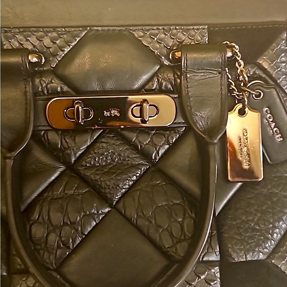 Coach 36004 Swagger Patchwork Pebble Satchel Shou… - image 2